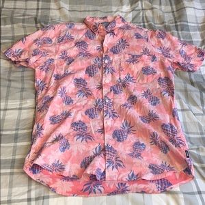 Men’s pink Hawaiian shirt